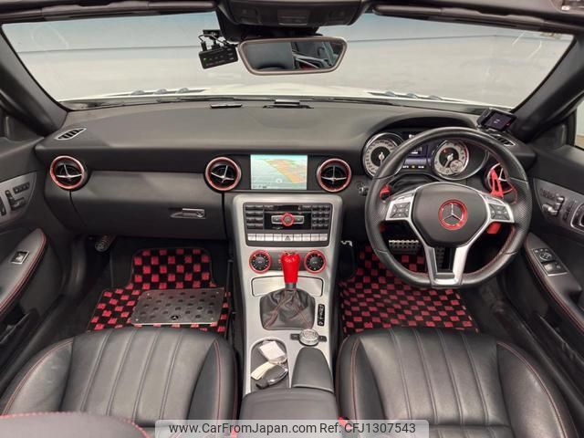 mercedes-benz slk-class 2015 quick_quick_172448_WDD1724482F103887 image 2