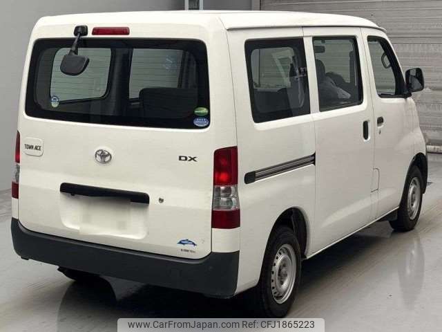 toyota townace-van 2020 CFJ1865223 image 2