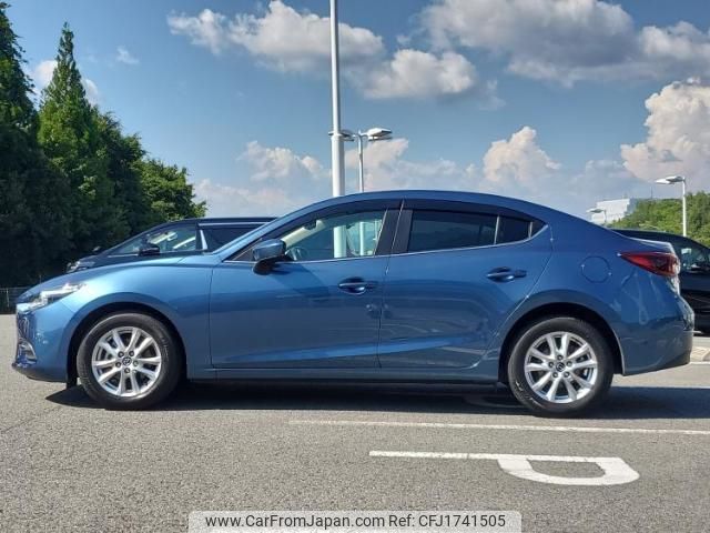 mazda axela 2019 CFJ1741505 image 2