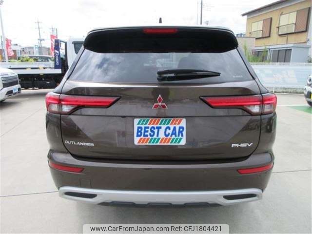mitsubishi outlander-phev 2023 CFJ1804421 image 2