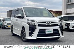 toyota voxy 2017 -TOYOTA--Voxy DBA-ZRR80W--ZRR80-0376218---TOYOTA--Voxy DBA-ZRR80W--ZRR80-0376218-