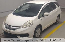 honda fit-shuttle 2014 CFJ1566371