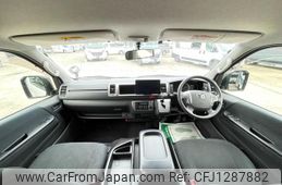 toyota hiace-van 2021 GOO_JP_700040407230250614003