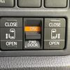 toyota voxy 2016 CFJ1821077 image 6