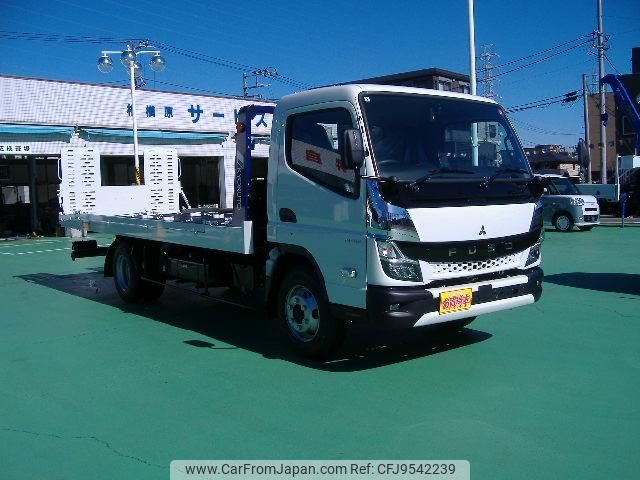 mitsubishi-fuso canter 2024 GOO_NET_EXCHANGE_0530120A30240303W001 image 1