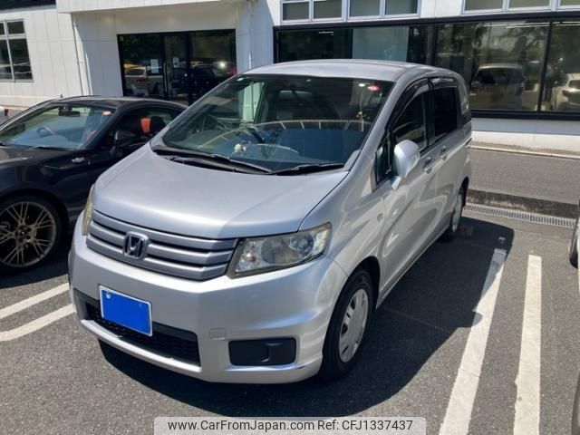 honda freed-spike 2010 -HONDA--Freed Spike DBA-GB3--GB3-1310432---HONDA--Freed Spike DBA-GB3--GB3-1310432- image 1