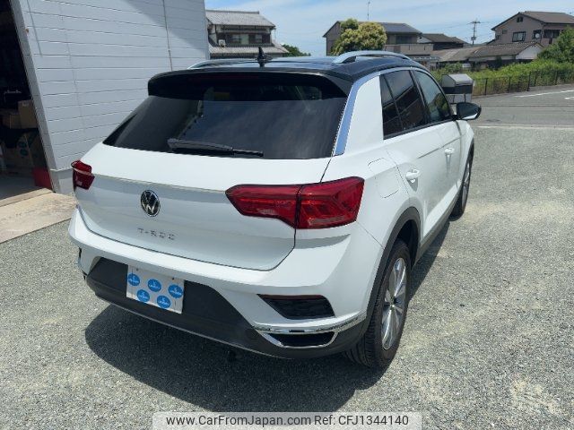 volkswagen volkswagen-others 2021 -VOLKSWAGEN 【名変中 】--VW T-Roc A1DPC--MV140933---VOLKSWAGEN 【名変中 】--VW T-Roc A1DPC--MV140933- image 2
