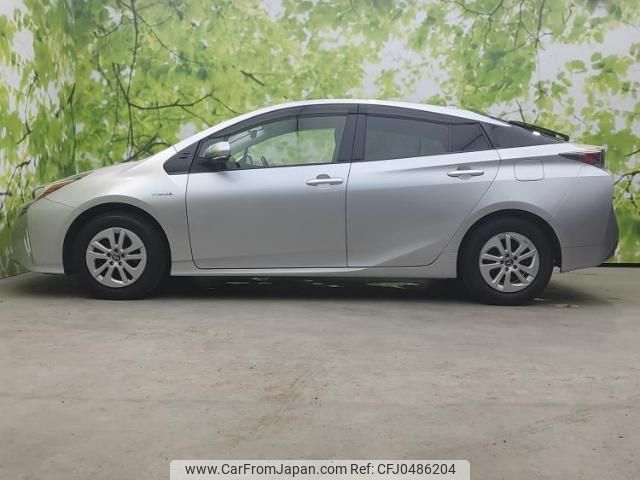 toyota prius 2016 quick_quick_ZVW55_ZVW55-8004966 image 2