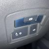 land-rover range-rover-velar 2019 quick_quick_DBA-LY2XCB_8KA232827 image 16
