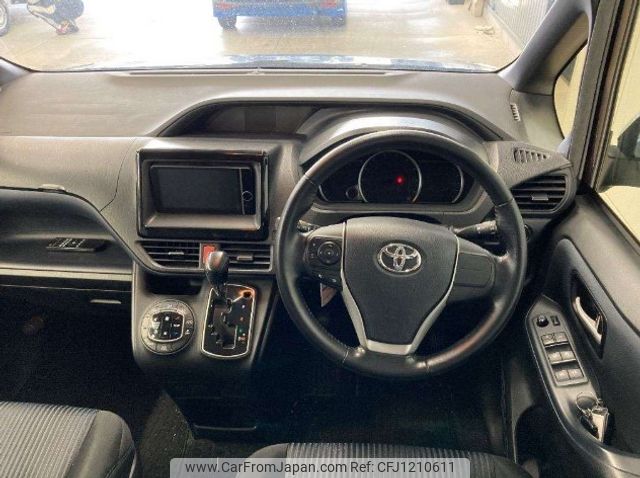 toyota noah 2014 NIKYO_AS27484 image 2