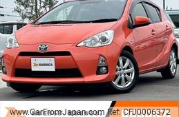 toyota aqua 2014 -TOYOTA--AQUA DAA-NHP10--NHP10-2339117---TOYOTA--AQUA DAA-NHP10--NHP10-2339117-