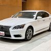 lexus ls 2016 CFJ8422442 image 9
