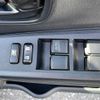 toyota vitz 2013 CFJ1794590 image 6