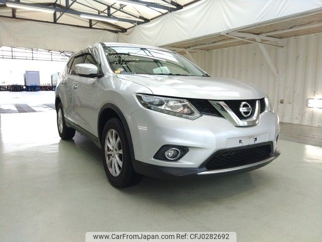 nissan x-trail 2015 ENHANCEAUTO_1_ea288717 image 1