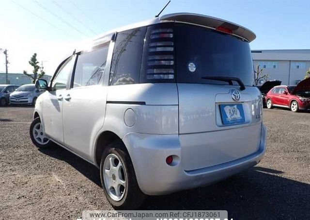 toyota sienta 2004 CFJ1873061 image 2