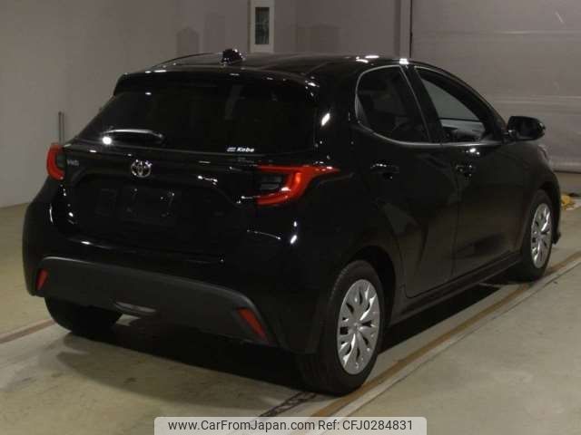 toyota yaris 2022 -TOYOTA--Yaris 5BA-MXPA10--MXPA10-2061117---TOYOTA--Yaris 5BA-MXPA10--MXPA10-2061117- image 2