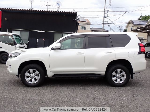 toyota land-cruiser-prado 2020 24120515 image 2