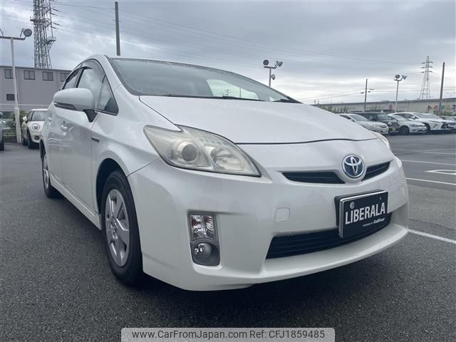 toyota prius 2011 CFJ1859485 image 1