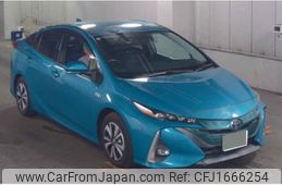 toyota prius-phv 2017 CFJ1666254