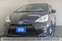 toyota aqua 2014 REALMOTOR_N9024100026F-90