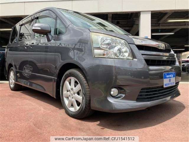toyota noah 2008 CFJ1541512 image 1