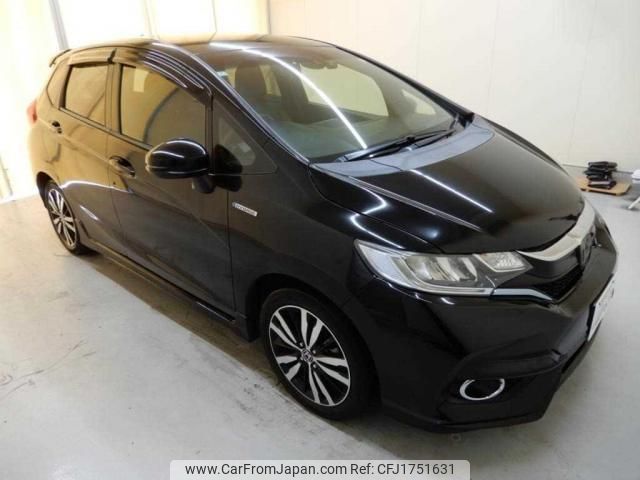 honda fit-hybrid 2018 CFJ1751631 image 1
