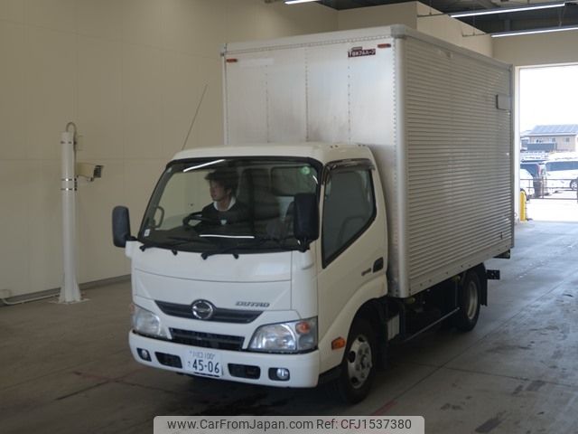 hino dutro 2013 CFJ1537380 image 1