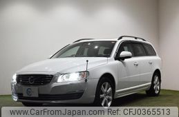 volvo v70 2016 -VOLVO 【和泉 329ﾃ2057】--Volvo V70 BB420W--G1367404---VOLVO 【和泉 329ﾃ2057】--Volvo V70 BB420W--G1367404-