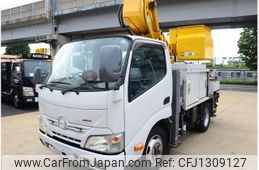 hino dutro 2013 CFJ1309127