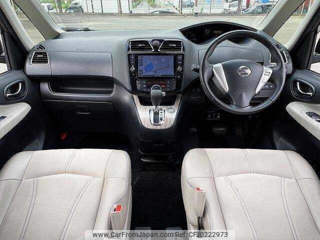 nissan serena 2014 504928-924363 image 1