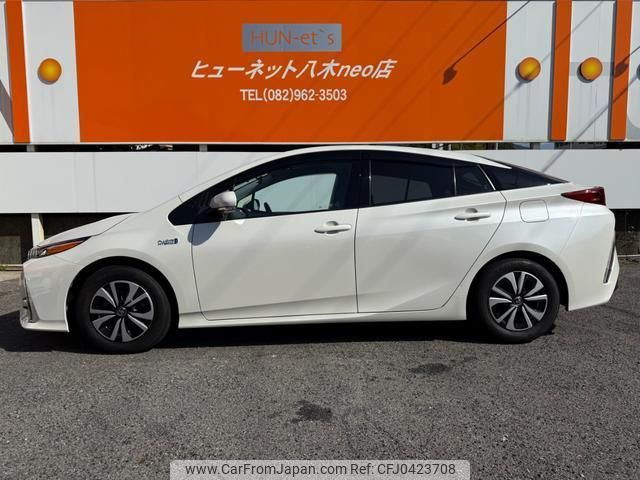 toyota prius-phv 2017 quick_quick_ZVW52_ZVW52-3052790 image 2