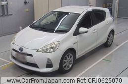 toyota aqua 2013 -TOYOTA--AQUA DAA-NHP10--NHP10-6155187---TOYOTA--AQUA DAA-NHP10--NHP10-6155187-