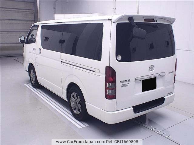 toyota hiace-van 2013 CFJ1669898 image 2