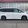 toyota noah 2022 CFJ1529443 image 6