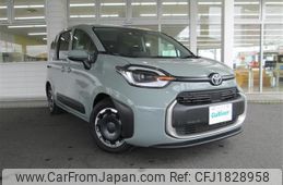 toyota sienta 2022 CFJ1828958