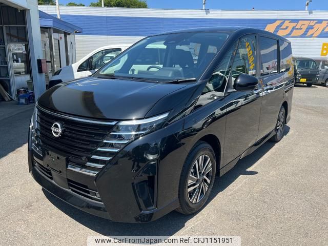nissan serena 2024 GOO_JP_700050115930250515001 image 1