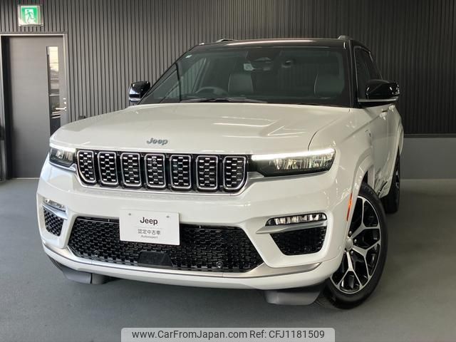 chrysler chrysler-others 2025 quick_quick_WL20A_1C4RJYN69P8893720 image 1