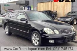 toyota aristo 2004 CFJ1745174