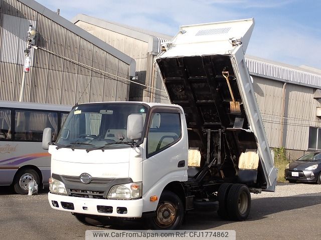 hino dutro 2013 CFJ1774862 image 1