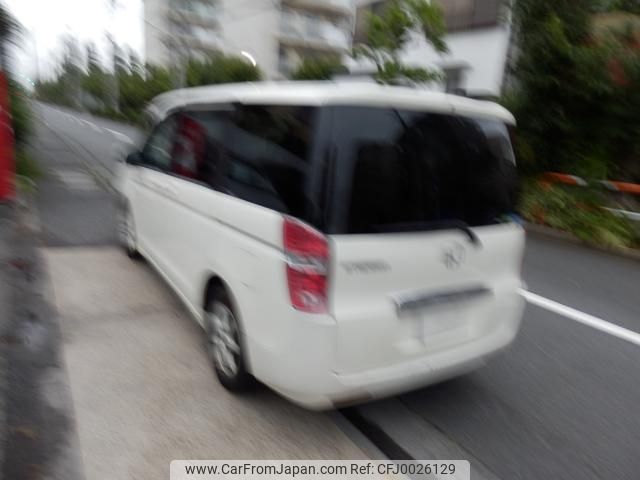 honda stepwagon 2011 -HONDA--Stepwgn RK1--1108507---HONDA--Stepwgn RK1--1108507- image 2