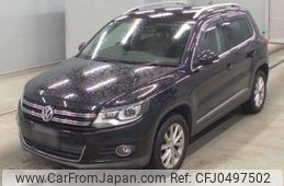 volkswagen tiguan 2013 -VOLKSWAGEN--VW Tiguan 5NCTH-WVGZZZ5NZDW058867---VOLKSWAGEN--VW Tiguan 5NCTH-WVGZZZ5NZDW058867-