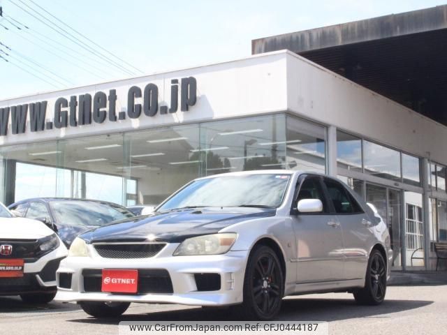 toyota altezza 2002 CFJ0444187 image 1