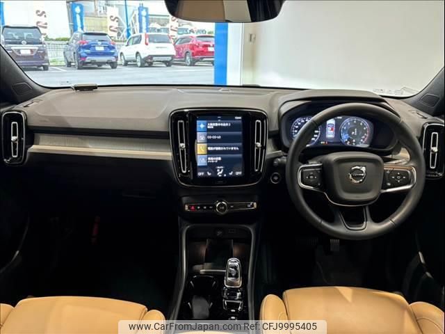 volvo xc40 2022 quick_quick_5AA-XB420TXCM_YV1XZK8MMN2711390 image 2