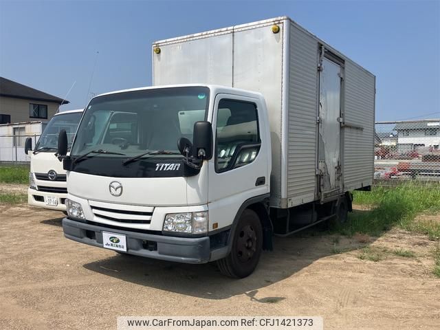 mazda titan 2003 CFJ1421373 image 2