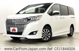 toyota esquire 2018 CFJ1844506