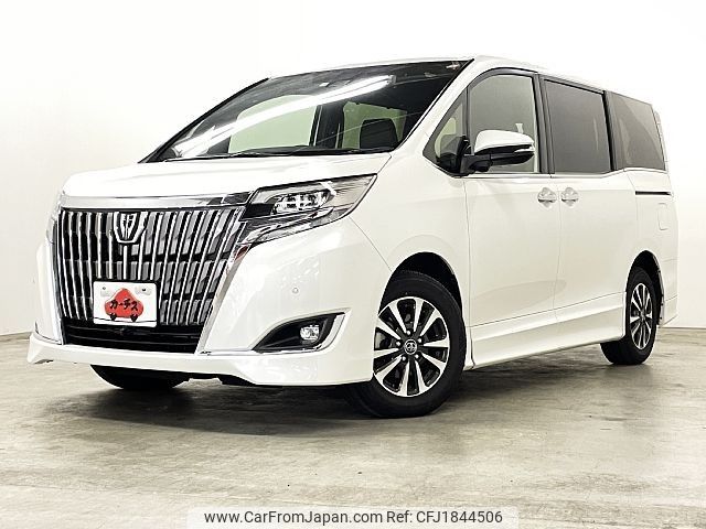 toyota esquire 2018 CFJ1844506 image 1