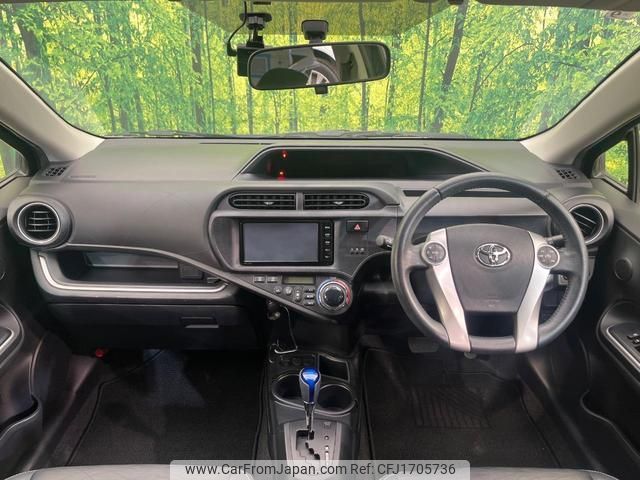 toyota aqua 2014 CFJ1705736 image 2