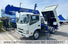 hino dutro 2014 CFJ1604997