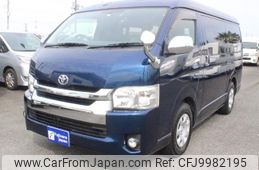 toyota hiace-wagon 2014 GOO_JP_700056095530240708001