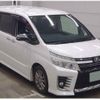 toyota voxy 2015 CFJ1843527 image 3
